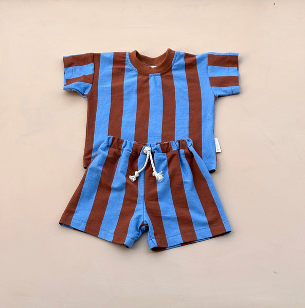 vertical STRIPE tee - sizes 1-5