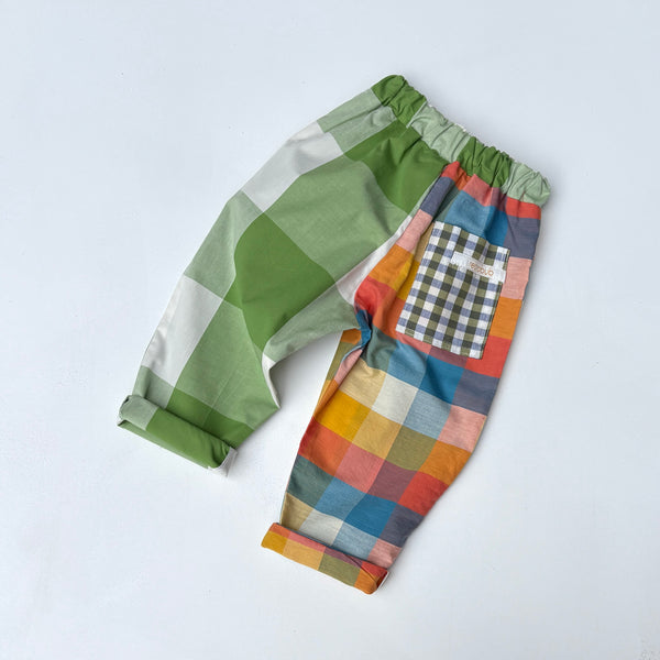 PLAY pants - rainbow check