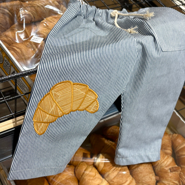 Croissant denim pants