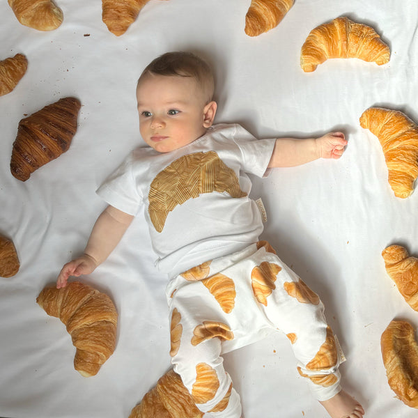 CROISSANT baby tee - white