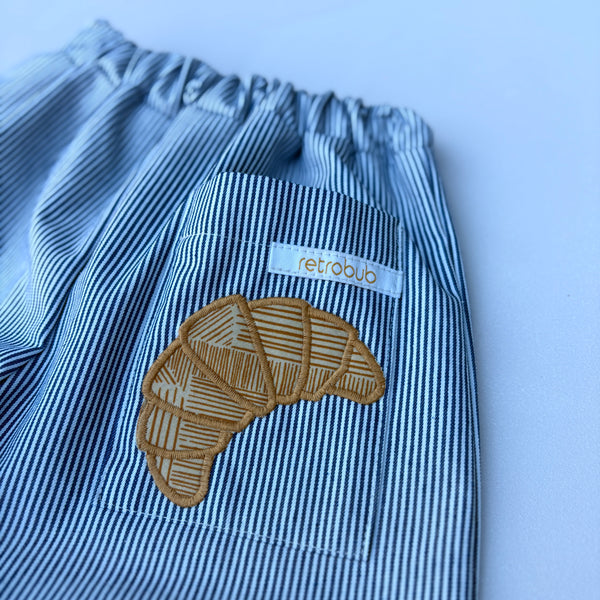 Croissant denim pants