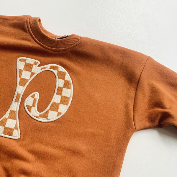 caramel CUSTOM LETTER SWEATER pre-order