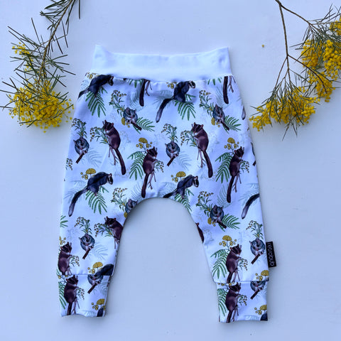 POSSUM baby leggings