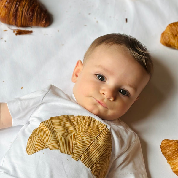CROISSANT baby tee - white